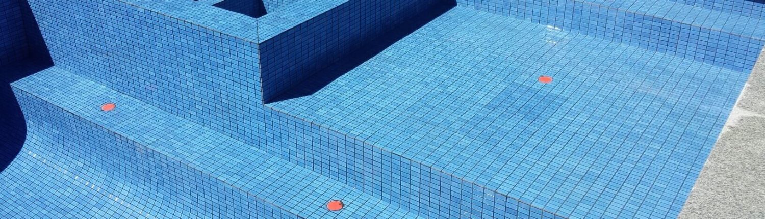 Pool Tiling in Melbourne South Eastern Suburbs